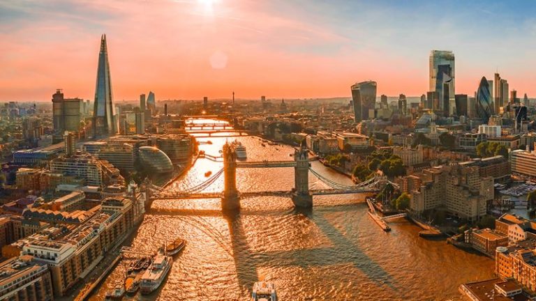 rencana perjalanan di London Safarfriendly