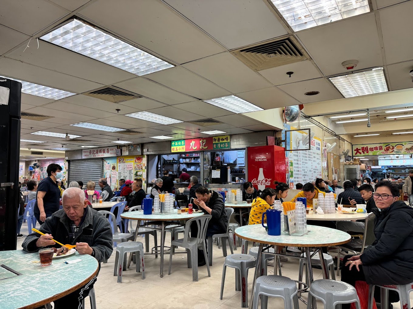 restoran yang menjual makanan halal di Hongkong